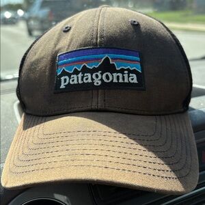 Patagonia Hat Mens Cap Snapback Net Plus Embroidered Logo Mesh Trucker